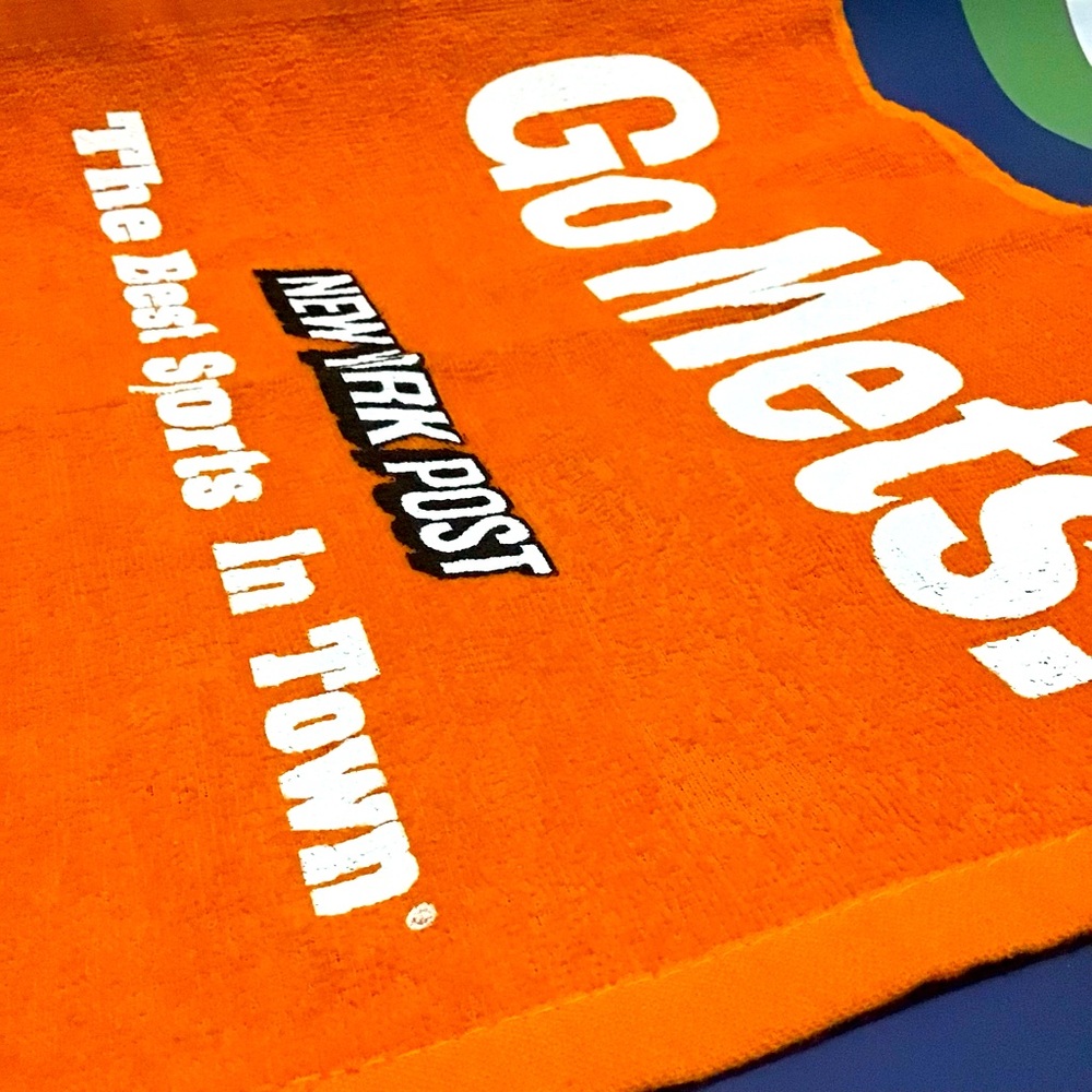 New York Mets Rally Towel 2015 Playoff Post Season Baseball Collector Souvenir - Picture 2 of 3